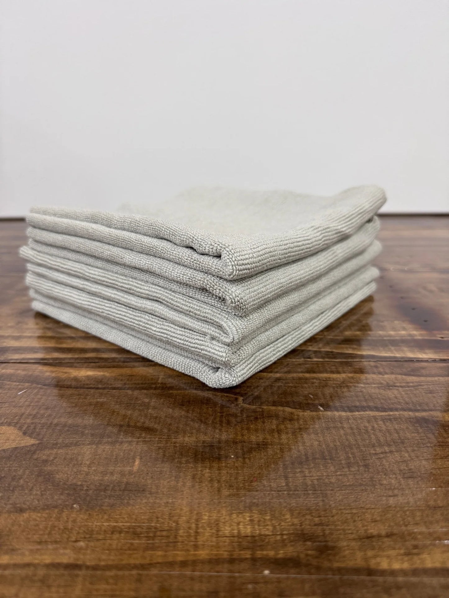 420gsm Edgeless 16x16 Microfiber Towels